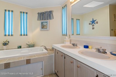 Well maintained 3-bedroom 2 bath home located in the highly - photo 17