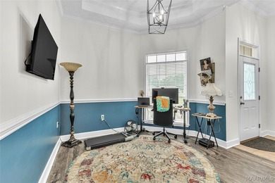 ***Improved price!***Welcome to this beautifully maintained - photo 9