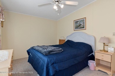 Well maintained 3-bedroom 2 bath home located in the highly - photo 20