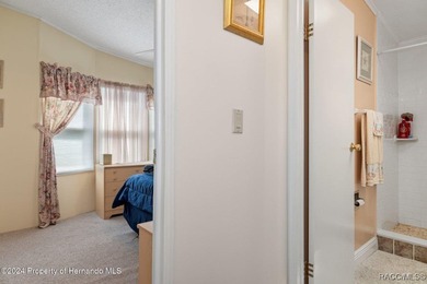 Well maintained 3-bedroom 2 bath home located in the highly - photo 24