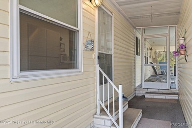 Well maintained 3-bedroom 2 bath home located in the highly - photo 30
