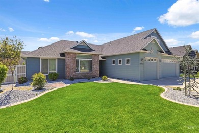 Beautifully maintained home in the heart of Star, ideally - photo 2