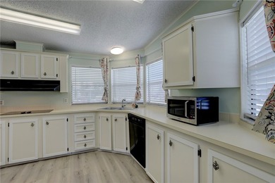 Move right into this furnished 2BR/2BA home on a desirable - photo 15