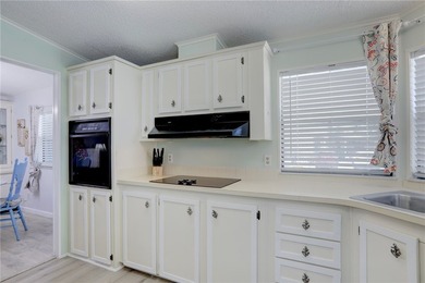 Move right into this furnished 2BR/2BA home on a desirable - photo 16