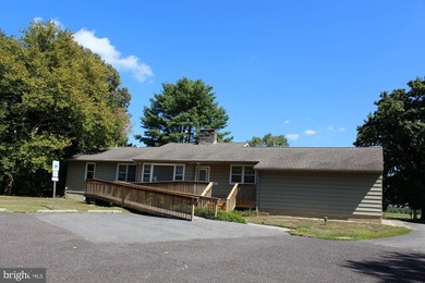 Commercial Opportunity with Flexibility and Visibility!! Located - photo 1