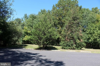 Commercial Opportunity with Flexibility and Visibility!! Located - photo 3