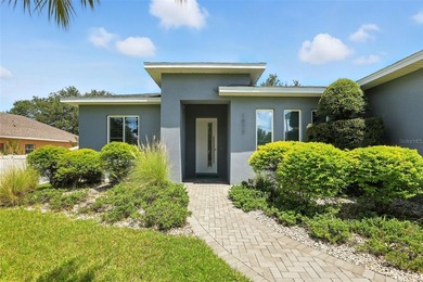 Welcome to 1075 Chase Drive-located in downtown Winter Garden - photo 2