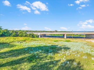 This prime piece of real estate in Lake Worth offers a fantastic - photo 15