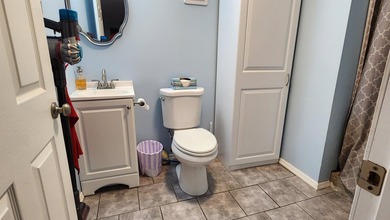 Privacy and seclusion await! This 2-bedroom, 1.5-bath home is - photo 16