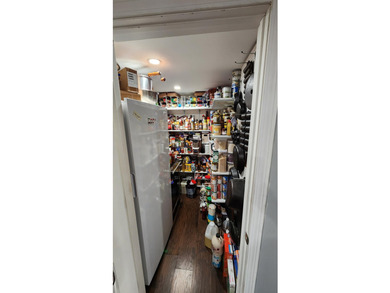 Privacy and seclusion await! This 2-bedroom, 1.5-bath home is - photo 19
