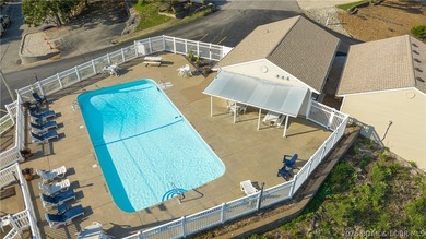 Discover the perfect Lake of the Ozarks getaway with this - photo 21