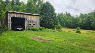 Privacy and seclusion await! This 2-bedroom, 1.5-bath home is - photo 23