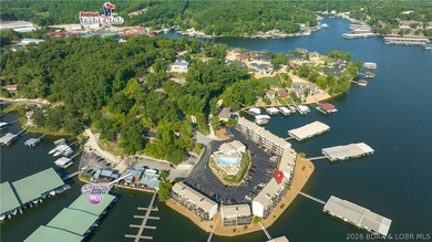 Discover the perfect Lake of the Ozarks getaway with this - photo 25