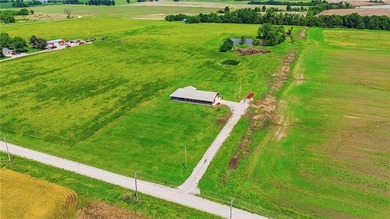 Built in 2021, this stunning 2 bedroom, 2 bathroom barndominium - photo 50