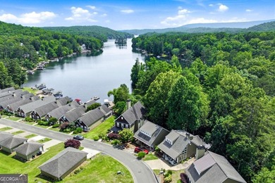 Charming Craftsman Cottage with Lake Views and Steps from the - photo 8