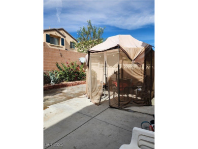 Welcome to this well-maintained home located in Southwest Las