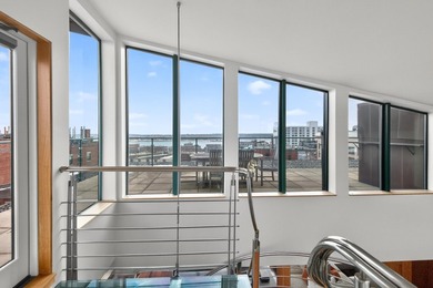 Welcome to The Penthouse on Congress--an incredible opportunity - photo 21