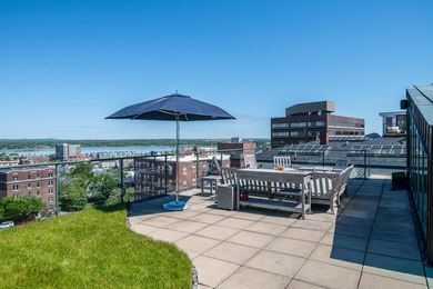 Welcome to The Penthouse on Congress--an incredible opportunity - photo 23