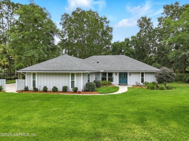 Lake Home For Sale in Jacksonville, Florida
