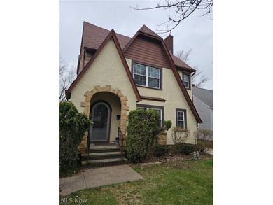 Lake Erie - Cuyahoga County Home Sale Pending in Cleveland Ohio