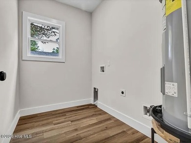 Income producting 3 bed 2 bath primary home and 2 bed 2 bath - photo 11