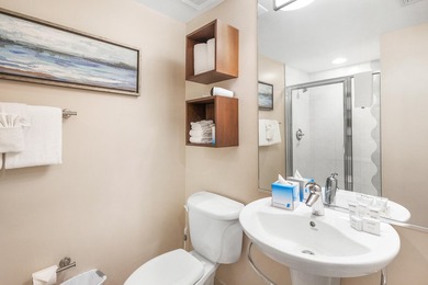 Escape to this fully furnished, groundfloor unit in sought-after - photo 8