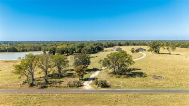 (private lake, pond, creek) Home For Sale in Mount Vernon Texas