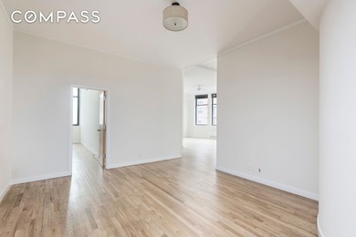 In one of the prime condominium loft buildings in Greenwich - photo 4