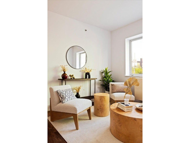 JUST LISTED Fully Renovated 2BR/2BA with Custom Kitchen Island & - photo 3