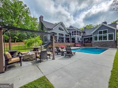 VACATION AT HOME WITH PLENTY OF ROOM FOR FAMILY AND FRIENDS! - photo 2