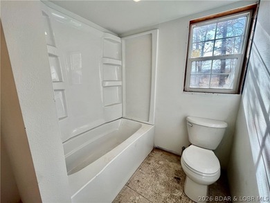 This cozy tiny home offers a simple, low-maintenance lifestyle - photo 7