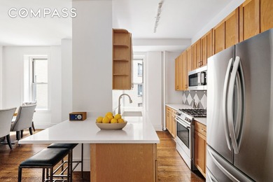 Welcome to this beautifully proportioned, light-filled residence - photo 8
