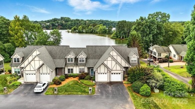 Lake Townhome/Townhouse ActiveUnderContr in Hickory, North Carolina