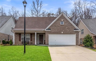 Lake Lanier Home Sale Pending in Flowery Branch Georgia