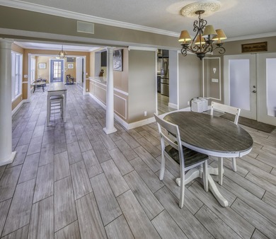 Welcome to your dream home! with No HOA ! This expansive 3Br - photo 13