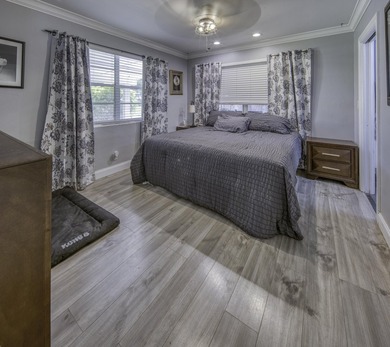Welcome to your dream home! with No HOA ! This expansive 3Br - photo 15