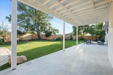 Fully renovated showpiece tucked away on a quiet cul-de-sac in - photo 36