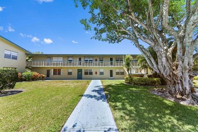 Century Village Lake Condo For Sale in West Palm Beach Florida