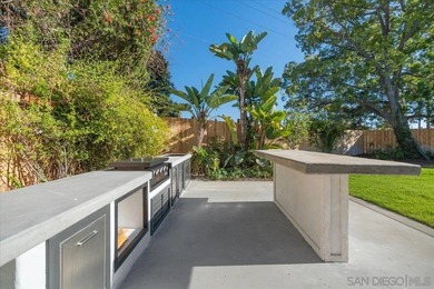 Fully renovated showpiece tucked away on a quiet cul-de-sac in - photo 44
