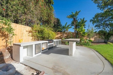 Fully renovated showpiece tucked away on a quiet cul-de-sac in - photo 45