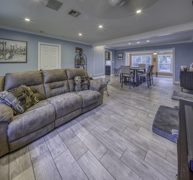 Welcome to your dream home! with No HOA ! This expansive 3Br - photo 49