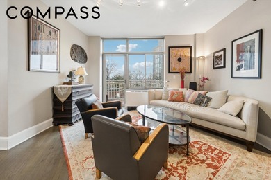 Beautiful, bright turnkey condo 3-4 bedroom, 2000 SF home with - photo 3