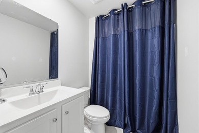 Welcome to 512 Latigo Way, a spacious 5-bedroom, 3.5-bath home - photo 18