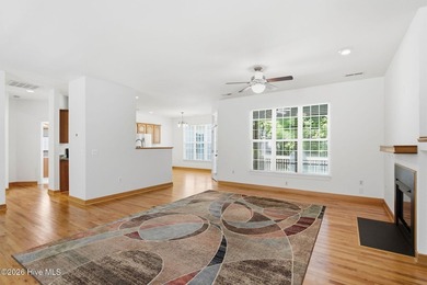 Great well kept home with a detached Boat Garage located in - photo 3