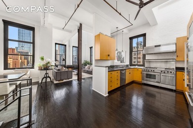 A rare opportunity to own a striking New York City duplex loft - photo 3