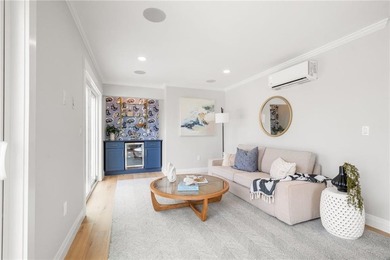 Beautifully transformed from top to bottom, this exceptional - photo 23