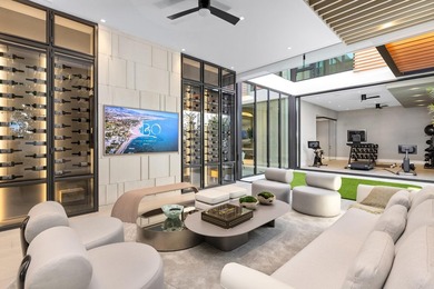 A singular expression of modern serenity and architectural - photo 35