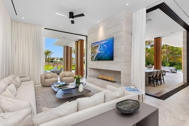 A singular expression of modern serenity and architectural - photo 39