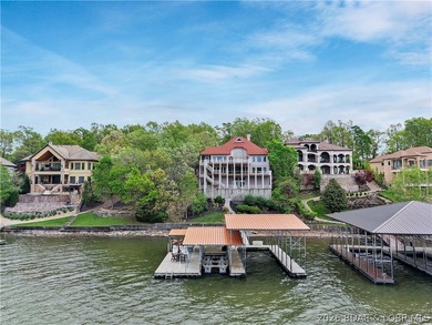 Completely updated from top to bottom, this luxury lakefront - photo 1