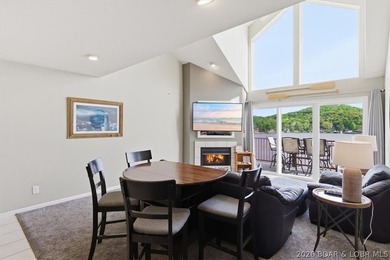 REDUCED! WOW, just WOW! 4 bedrooms, 3 full baths, a 12 x 32 boat - photo 4